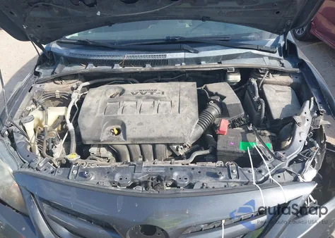 2013 Toyota Corolla S z USA, uszkodzony, nr VIN 5YFBU4EE2DP140233